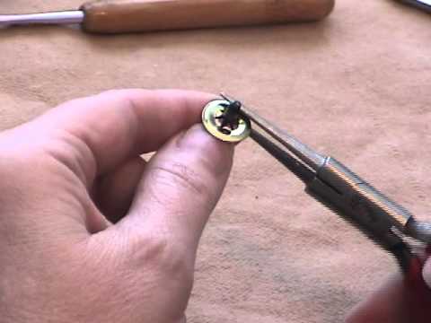 how to fasten safety eyes