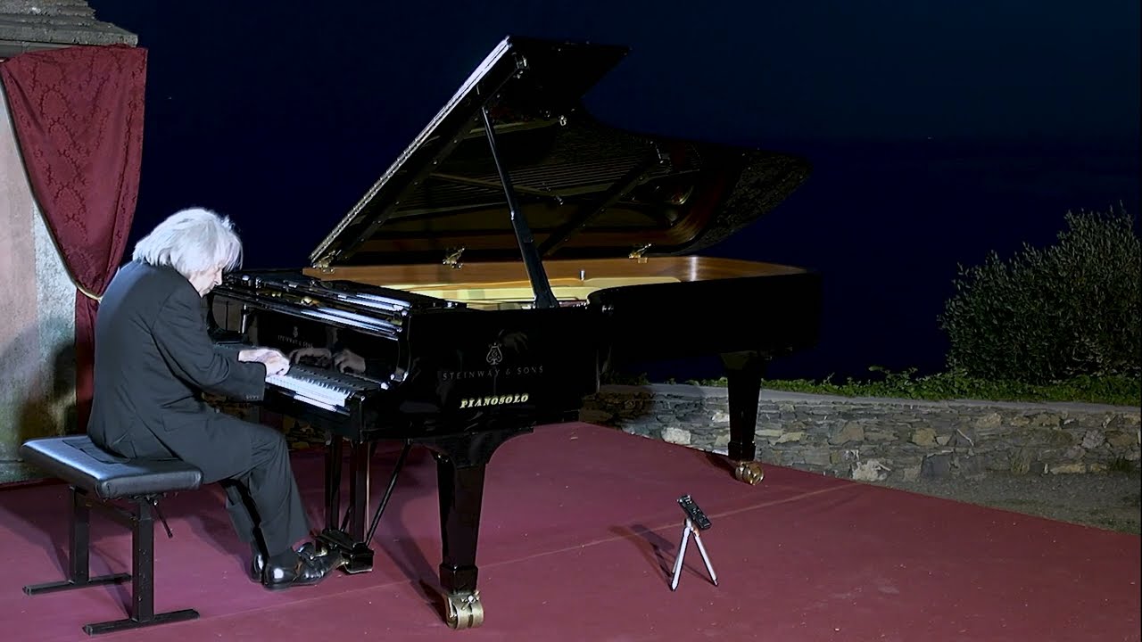 Chopin - Polacca Op.26 no.2