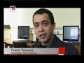 TVL opname van de start eind januari 2007 van een pilot / proef project met elektronisch papier (e-paper / epaper) in onderwijs, op het Bonnefantencollege te Maastricht. Wereldwijd het 1e experiment. 1 klas met 1 vak gedurende 6 weken. Begeleid door het bedrijf Edupaper.nl te Maastricht broadcasting on regional Dutch TV about worldwide the first pilot with e-paper in education, at the Bonnefantencollege in Maastricht. Epaper makes schoolbooks cheaper, more flexibel and timely. It saves the back of children and it is better for nature. Now 70% of all forests are cut down for the use of paper production. If people will not print so much anymore and will use e-books we could save a lot of forest. These are very needed for reduction of CO2 and could be used in the near future as biomass for the production ofelectricity and warmth.