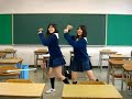 Hai nữ sinh