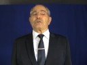 MI REFLEJO, de Alberto García (Joaquín)Al mi-rar-me al es-pe-jo, no-te u-nas ca-nas, co-mo ha pa-sa-do el tiem-po, vál-ga-me. Dios-.Ya noa-dor-nan mi ros-tro, las pri-ma-ve-ras. Ya me cau-sa mi ros-tro, un gran do-lor. Ya no bri-llan mis o-jos, por las ma-ña-nas. Ya se vol-vie-ron fríos, los días del sol.Ya seha lle-va-do el vien-to, mis ver-des ho-jas. Ya mis se-mi-llas se-cas, no dan más flor.Dón-de que-da-ron to-dos, los que mea-ma-ban.. Don-de que-dó el sus-pi-ro, dea-quel a-mor.Dón-de que-dóa-quel ár-bol, que yo plan-ta-ra. Quien me ro-bo la di-cha, del co-ra-zón.Quien me ro-bo la fuer-za, de mis en-tra-ñas. Quien a-pa-gó la ve-la, de miin-te-rior. Dón-de que-dó el a-mi-go, que mees-cu-cha-ra. Dón-de que-dó la cau-sa, de mi do-lor. Dón-de que-da-ron to-dos, los que mea-ma-ban. Don-de que-dó el sus-pi-ro, dea-quel a-mor. Dón-de que-dóa-quel ár-bol, que yo plan-ta-ra. Quien me ro-bo la di-cha, del co-ra-zón. Quien me ro-bo la fuer-za, de mis en-tra-ñas. Quien a-pa-gó la ve-la, de miin-te-rior. Dón-de que-dó el a-mi-go, que mees-cu-cha-ra. Dón-de que-dó la cau-sa, de mi do-lor.