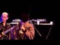 LA CEDILLE SUR LA BERGE (LIVE)