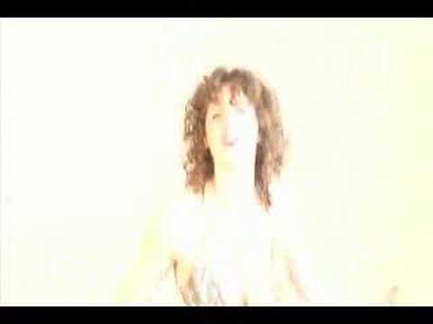 Adira Amram "Wanna Make Out"