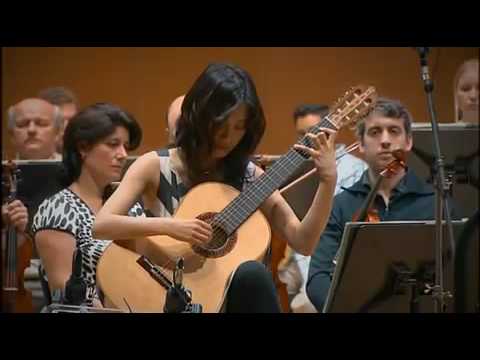 Kaori - Kaori Muraji Concierto de Aranjuez guitar 村治佳織.