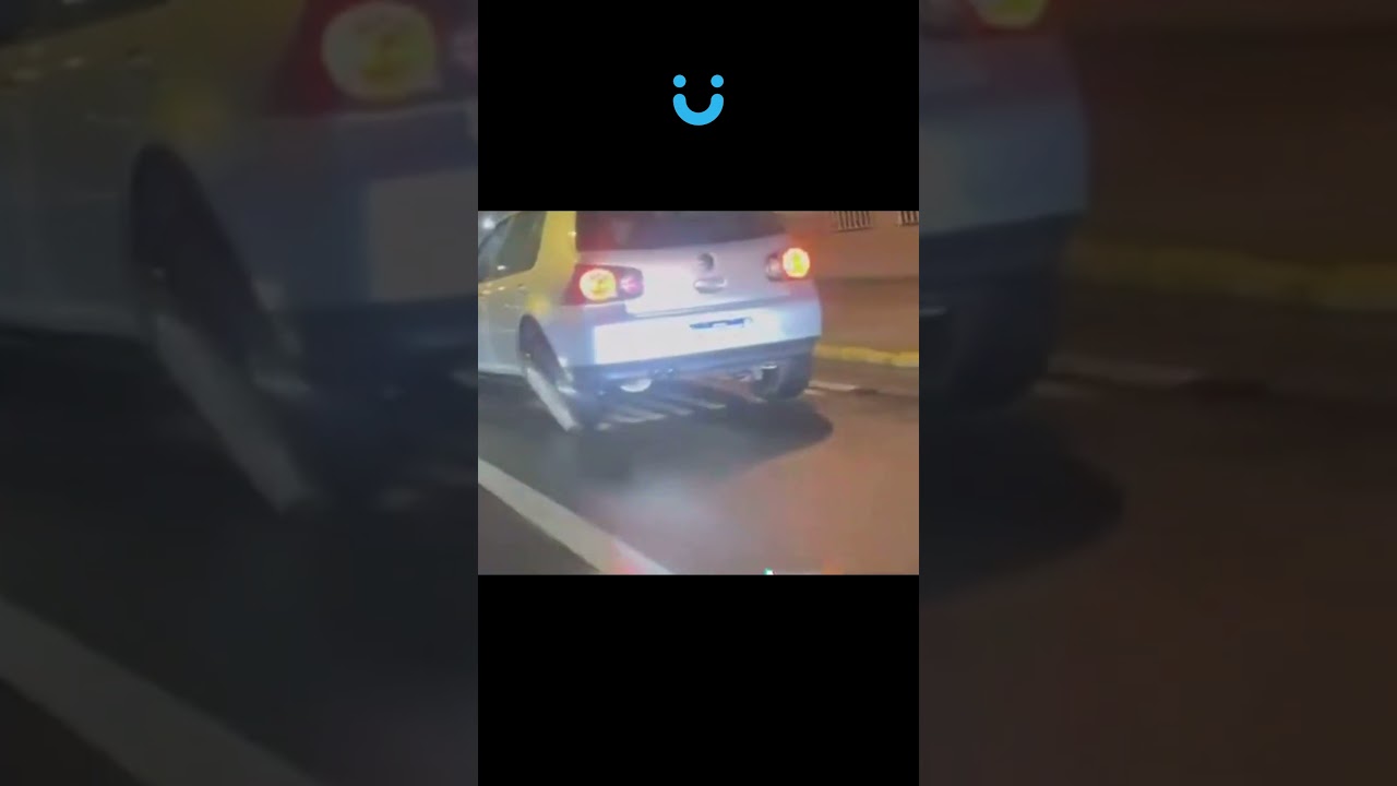 ESSE CARRO ESTÁ PASSANDO POR UM MOMENTO DIFÍCIL