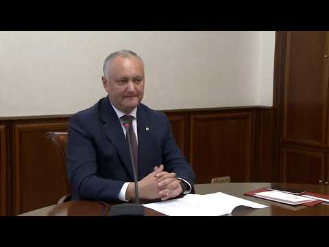 Глава государства провел заседание Национальной комиссии по организации мероприятий, посвященных Году медицинского работника