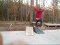 videos de skate/bank sesion on a bum knee