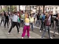 Flash Mob Amizade Colorida | Av. Paulista (São Paulo/Brasil) -- 12 de Setembro de 2011
