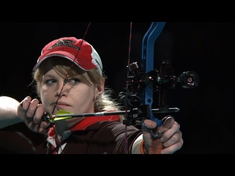 compound - Uncut match from the 2013 Indoor Archery World Cup in Nîmes (FRA). Compound Women Gold Medal Match - JONES N. (GBR) vs TONIOLI M. (ITA) All Results : http://...