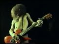 Duff McKagan and Matt Sorum play an awesome solo with Slash Duff McKagan and Matt Sorum play an awesome solo with Slash