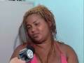 Mulher tarada presa, e o repórter seco :x