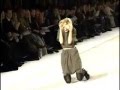 FUNNY: Models & Celebs fall down!!