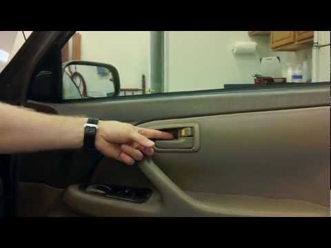 How to Replace the Interior Door Handle on a Toyota Camry