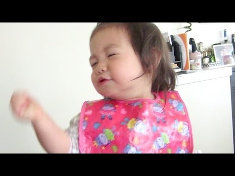 08 - Mommy Channel!!! http://www.youtube.com/itsMommysLife Yesterday's Vlog https://www.youtube.com/watch?v=UK7BuvEEj5I&list=UUK2ACorzpH-igxuHZ2ObCEA Welcome to o...