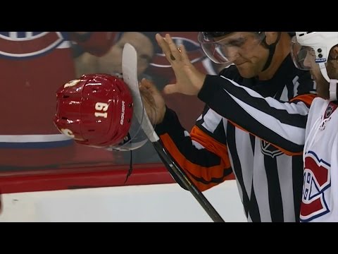 Video: Gotta See It: Galchenyuk gets stick caught in Tkachuk's visor