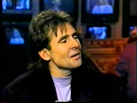Steve Anthony interviews Davy Jones on MuchMusic (October 18, 1990)