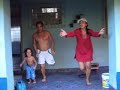 Adquira a forma de uma bola.....
