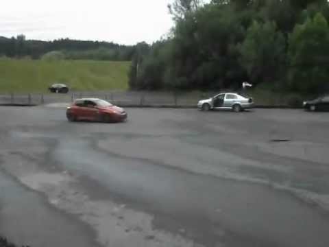 how to drift in a peugeot 206