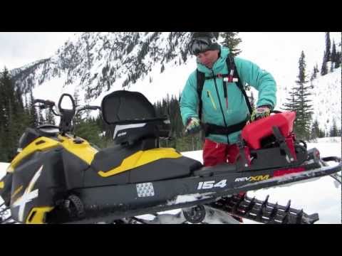 how to fasten skis to a backpack