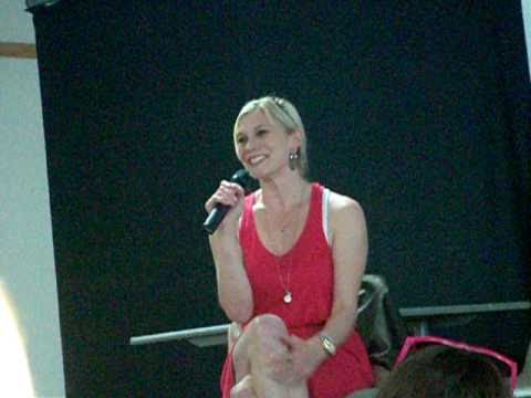 Katee Sackhoff