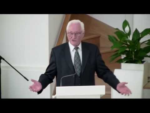 “Mint sötét helyen világító szövétnek” : Háló Sándor   2016.11.12