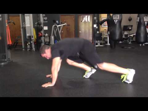 how to perform mountain climbers