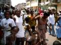 LES RUES  D'UN VILLAGE D'ABIJDAN EN MUSIQUE REALISATION CLAUDE DOSSO