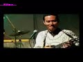 Kjarkas - LLorando se fue - en escenario