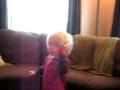 videos de My 2 year old watching Ellen Degeneres