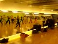 Saskia traint mee als cheerleader in Experimenteel