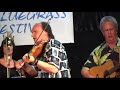 Le loup, le renard et la belette par Blue Railroad Train