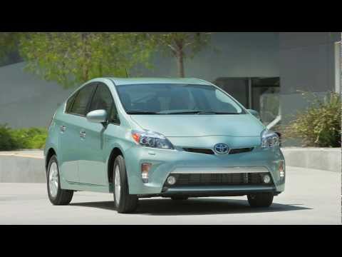 RealWorldTestDrives - It's a Prius with a plug... Grant Winter takes us for a Real World Test Drive: