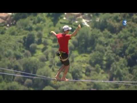 Record du monde slackline