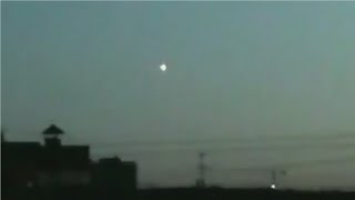 UFO Sighting With Sparkling Light In Moscow