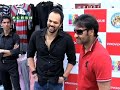 B4U Flash - Aajay Devgan returns to action