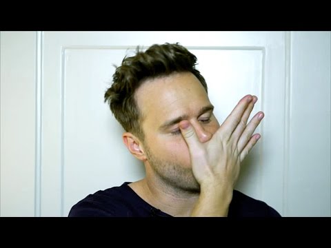 how to practice kissing with a pillow