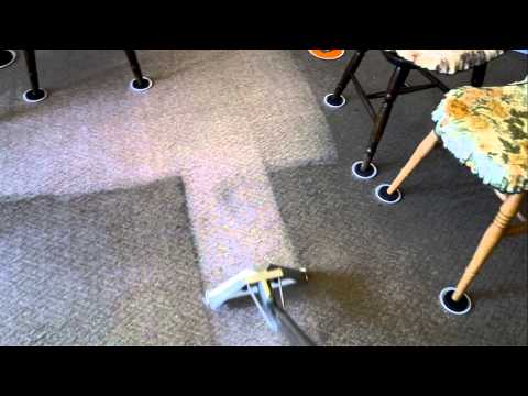 Truckmounted Carpet cleaning a Cafe