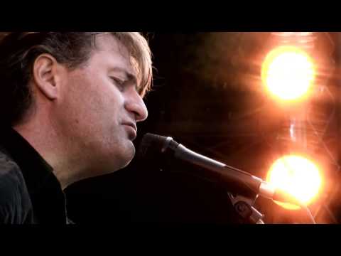 Bloom - Nick Harper (Love is Music)