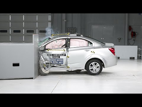 Chevrolet Sonic small overlap Test