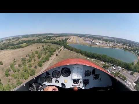 Sailplanes - Flying over the beautiful city of Boulder, Colorado. Takeoff 00:00 Release from tow plane 01:35 Flying over Boulder 01:52 Going for 2+ g's 02:46 Crossing the...