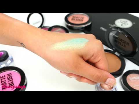 City Color City Color Shimmer Shadow Hint of Mint City Color City Color Shimmer Shadow Hint of Mint