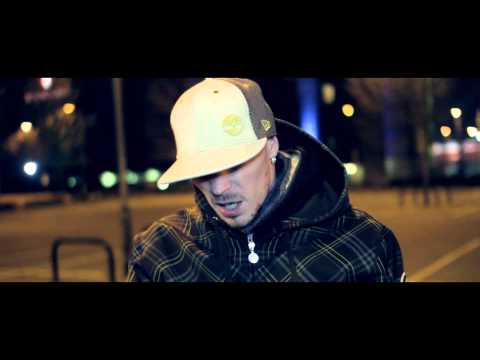 vapour - A Video made in One take.... Dark Horse... Taken from the forthcoming album BOHEMIAN RAPSofV Available on Itunes from Vapour 15th April 2011.