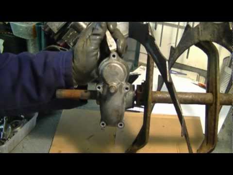Auger Gear Box Repair on Honda Snowblower Part 1/3