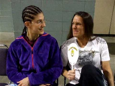 Roxy Modaferri and Tara Larosa before Moosin Fight