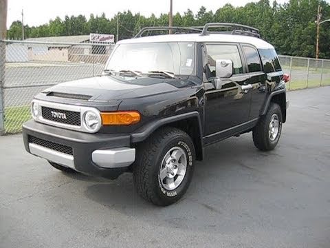 2008 Toyota FJ Cruiser Start Up, Exhaust, and In Depth Tour 2008 Toyota FJ Cruiser Start Up, Exhaust, and In Depth Tour