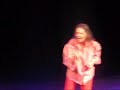 em homenagem � c�ssia eller, angela ro ro, no �ltimo momento do show, cantou 