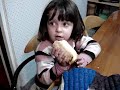 imitando a pepe argento y al de rompeportones... los programas q le hace ver el padre jaja
