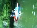 Idiot schwimmt im kaltem wasser (oker)