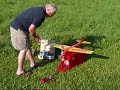 collaudo maxi sukhoi a festa, e molti altri modellisti del gruppo aeromodellistico di brentonico