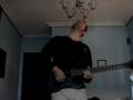 Gorka haciendo un solo..de guitarra